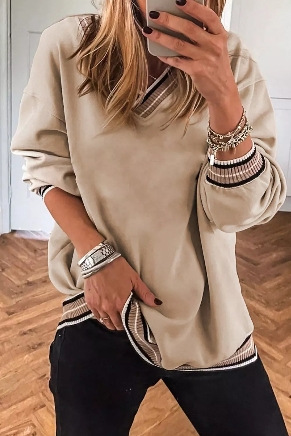 Casual V-Neck Striped Trim Pullover