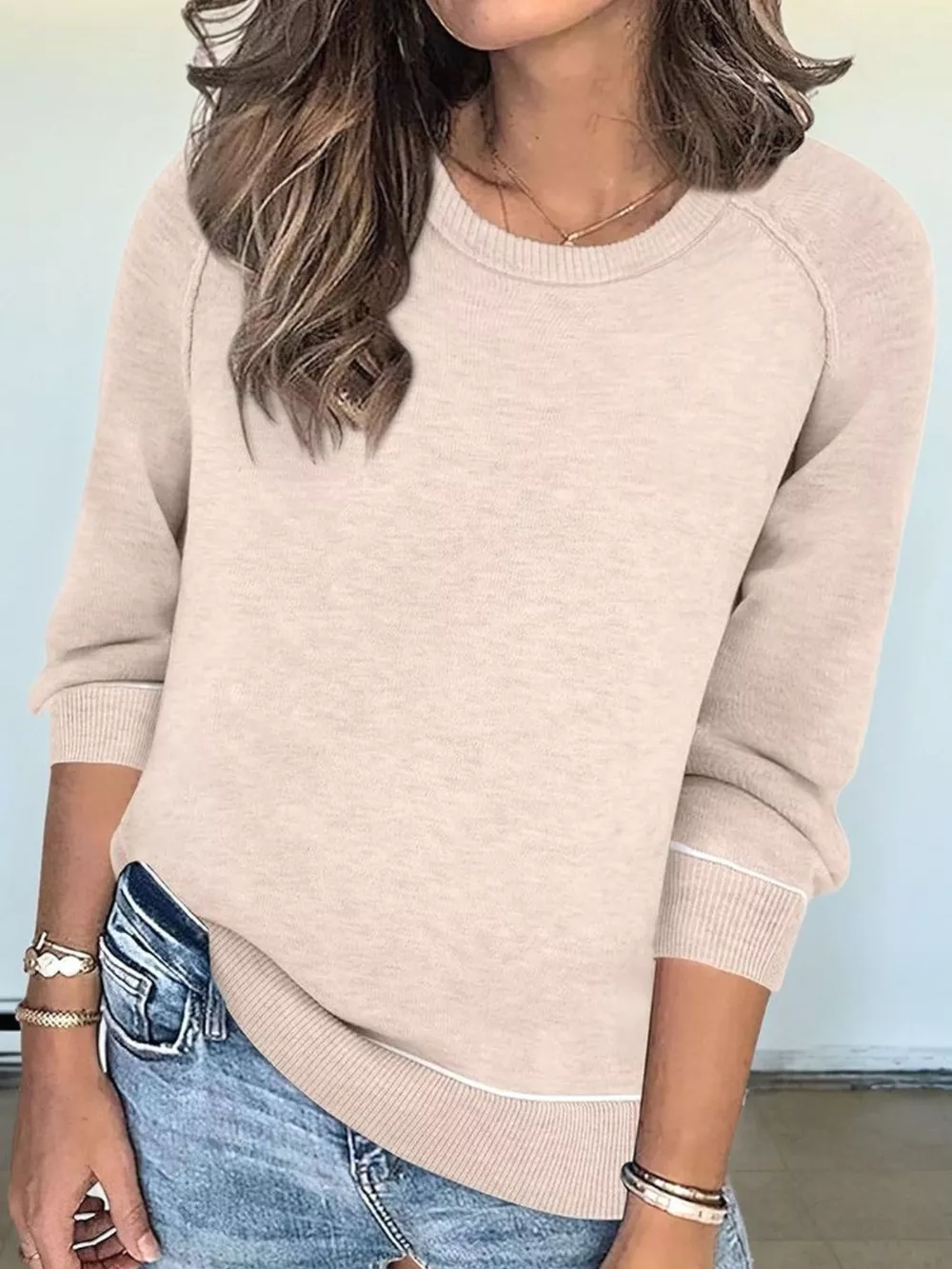 Round Neck Raglan Sleeve Sweater
