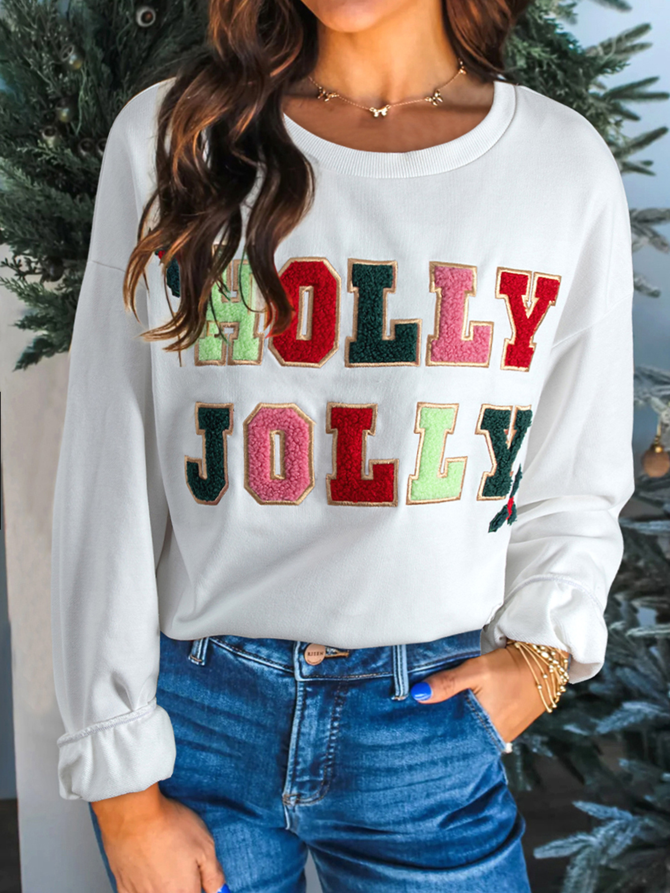 HOLLY JOLLY Embroidered Round Neck Sweatshirt