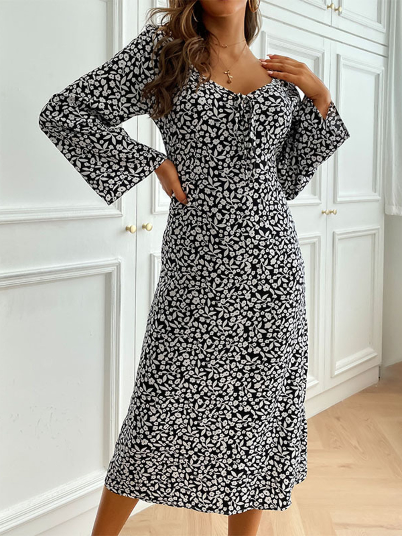 Printed Tie Flare Sleeve Midi Dress